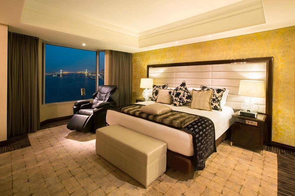 هتل اینترکانتیننتال توکیو بای